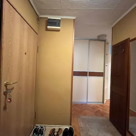 Pofalici Main Road Apartmán